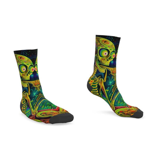 I am IZM : Geeked Up Sock print