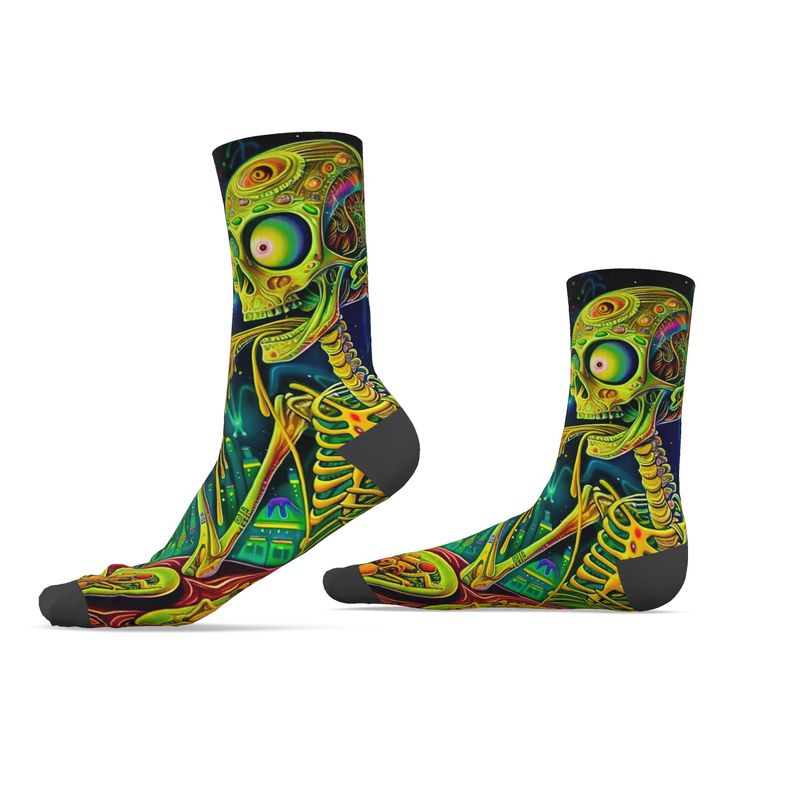 I am IZM : Geeked Up Sock print